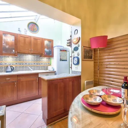 Guestready - Bel Pres De L'arc De Triomphe شقة