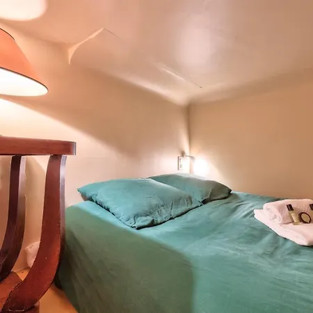 Guestready - Bel Pres De L'arc De Triomphe Apartamento París